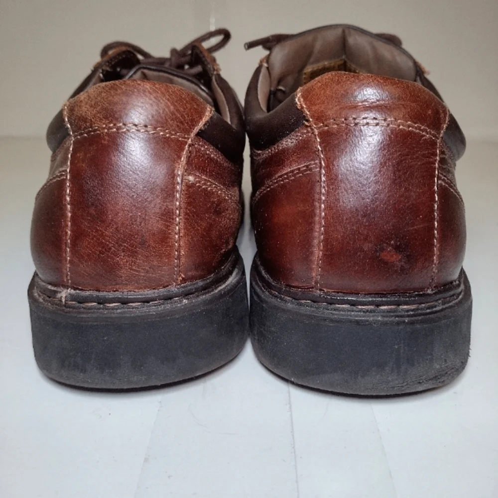 Dockers Men's Stain Defender Classic Brown Leather Men's Shoes Size (9.5) M